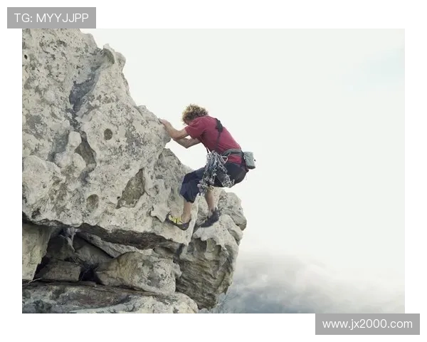 从零起步掌握攀岩技巧与心态全解析助你勇攀高峰